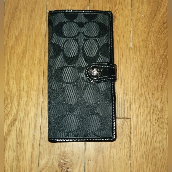 VINTAGE Coach signature black ID & checkbook Holder wallet 😍 😘 🦋 - Picture 2 of 8
